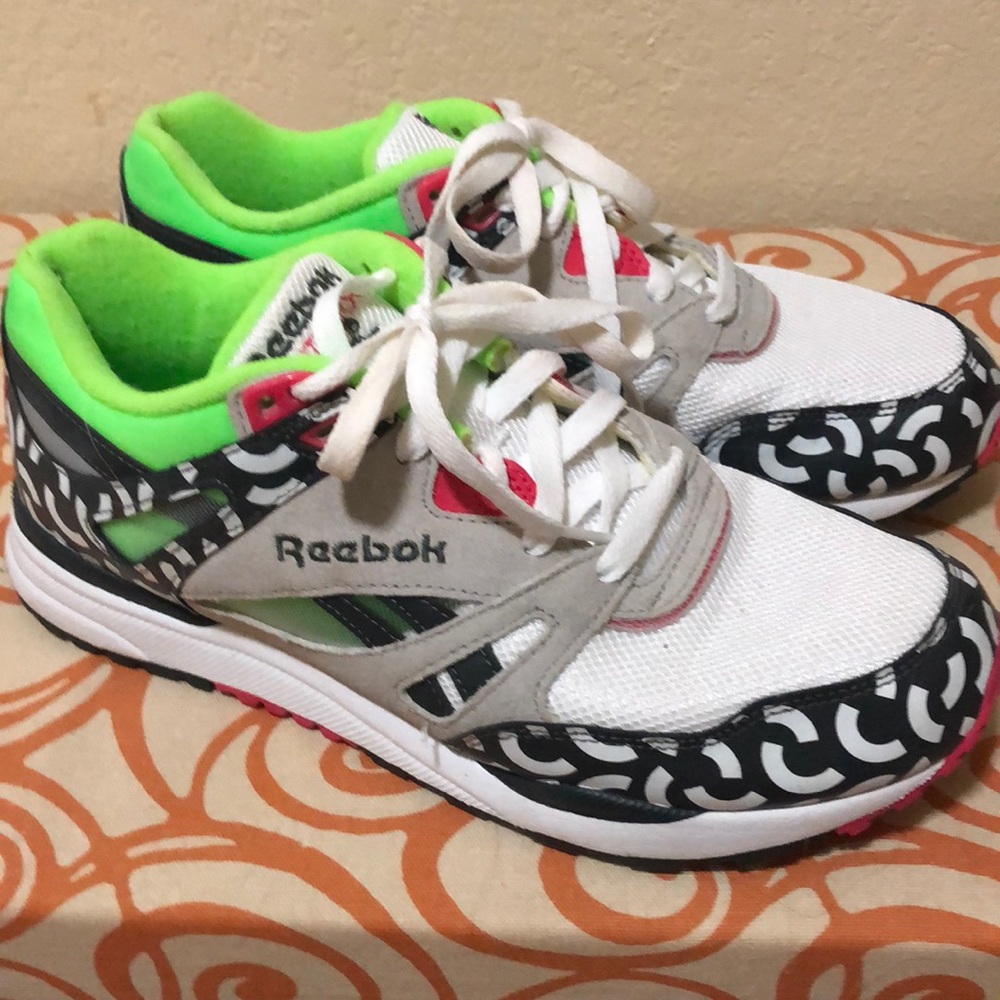 Reebok ventilator hexalite shoes